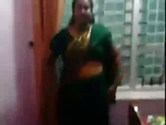भारत हॉलीवूड सेक्सी व्हिडिओ मूव्ही आंटी 1324
