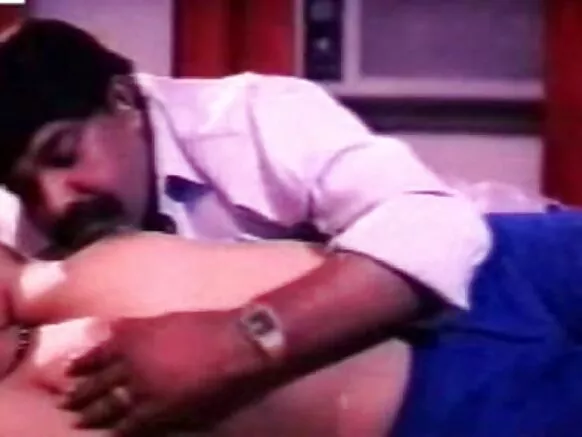 प्रौढांसाठी बॉलीवूड मल्लू रोमान्स बीएफ सेक्सी चित्रपट ए ग्रेड बी चित्रपट