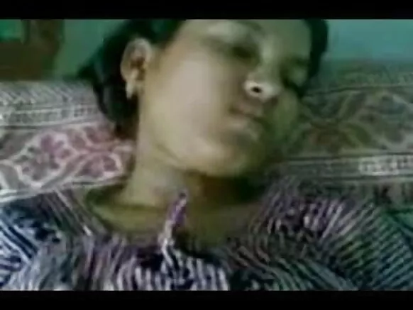 little indian girl hd video sexy xxx मुलीला तिच्या बॉयफ्रेंडचा लंड आवडतो