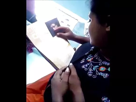 22 हॉट बुब्स व्हिडिओ सेक्सी फिल्म हिंदी आंटी बुब्स दाबा