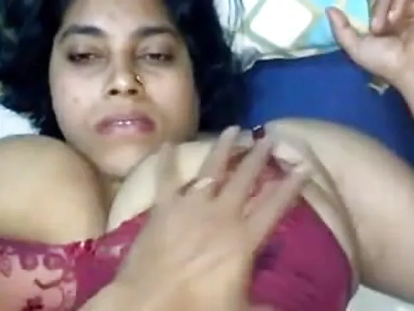 सेक्सी मूवी व्हिडिओ मध्ये भारतीय आंटी सेक्स शो.