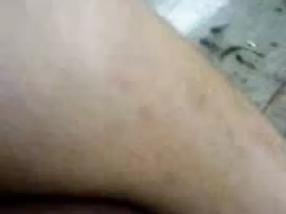 sexy red film video hindi मुलगी मुलगी सलवार दाखवत आहे