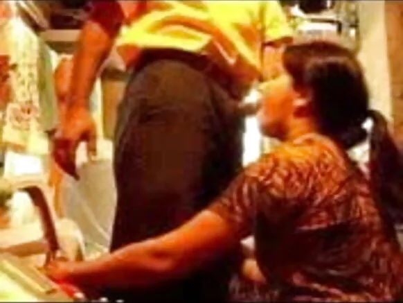 sexy movie video आंटी 8 आंटी इंडियाला पाठवा