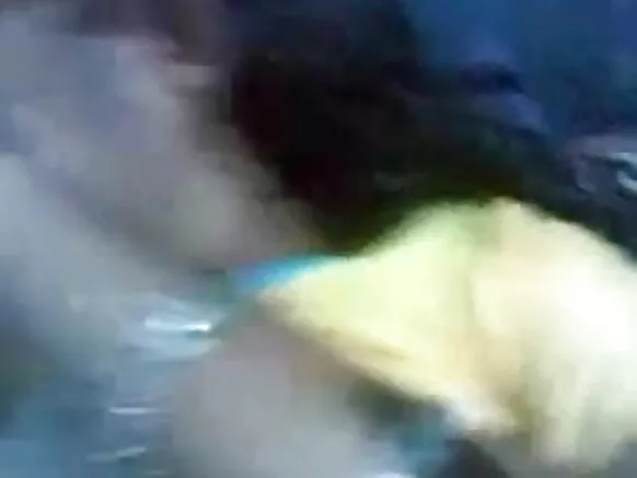 22 मोठे स्तन असलेली शहरी मुलगी तिच्या बॉयफ्रेंडसोबत मजा करत आहे सेक्सी चांगली फिल्म मुलगी