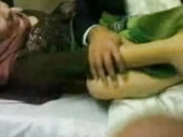 नग्न होण्यास सांगितले hindi movie sexy video hd