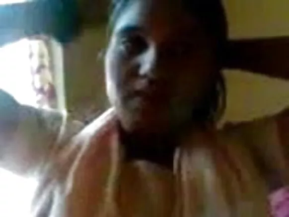 Video sexy video कपडे मुलगी