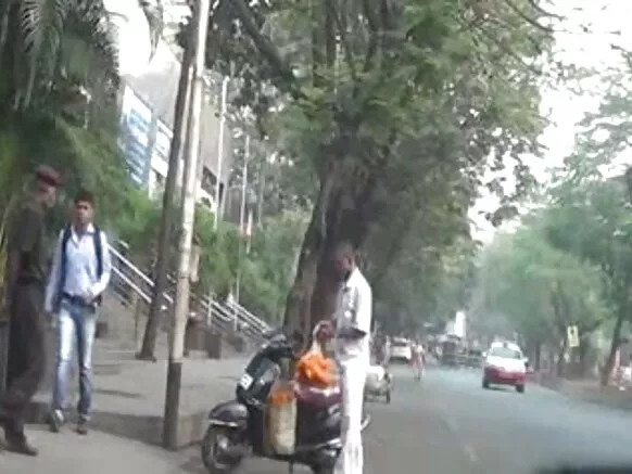 चिकास इंडियन सेक्सी डॉग फ्लॅश युनिव्हर्सिटी फ्लॅश