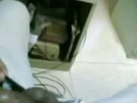 मल्लू मुलगी ब्लोजॉब देत आहे आणि ती चालवत आहे सेक्सी इमेज मुलगी xxx