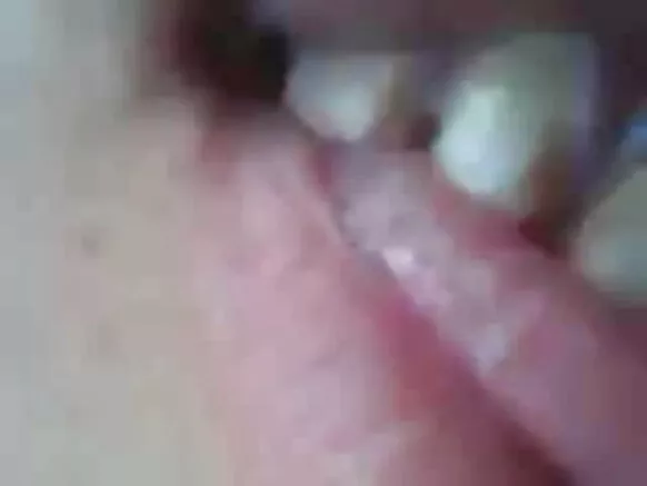सेक्सी बंगाली तिहेरी मुलगी मुलगी घराबाहेर सेक्स fucked