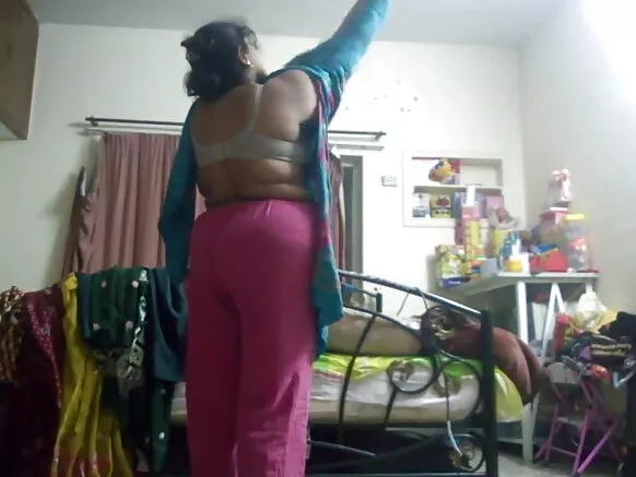 देसी भाभी देसी छुपा कॅमेरा hidden camera x full hd video